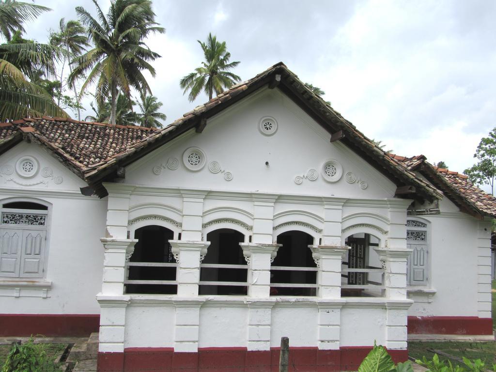The Colonial Villa Midigama-Est Extérieur photo